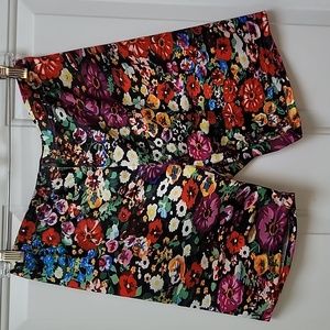 #65 Floral Stretch Activewear Shorts